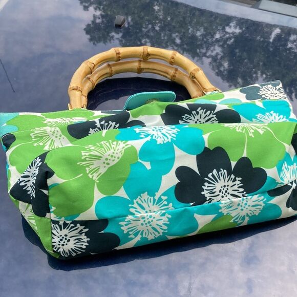 Estee Lauder Tropical Floral Tote Promotional Bag with Bamboo Handles - Picture 7 of 13